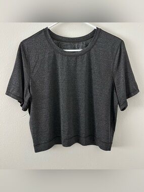 LULULEMON Run The Day Black Heathered Gray Short Sleeve Crewneck Cropped Tee 8?